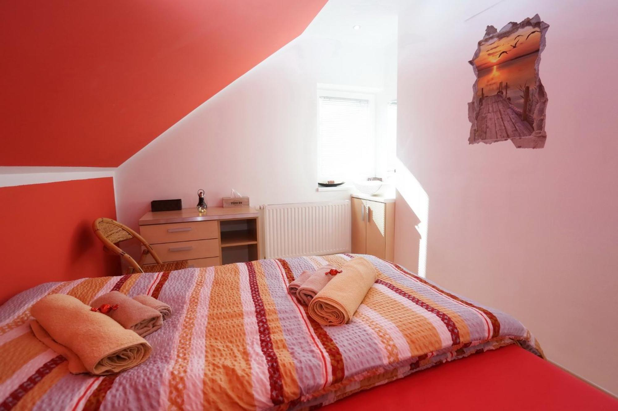 Lux Living Apartments Budic Near Terme Catez Brežice Værelse billede