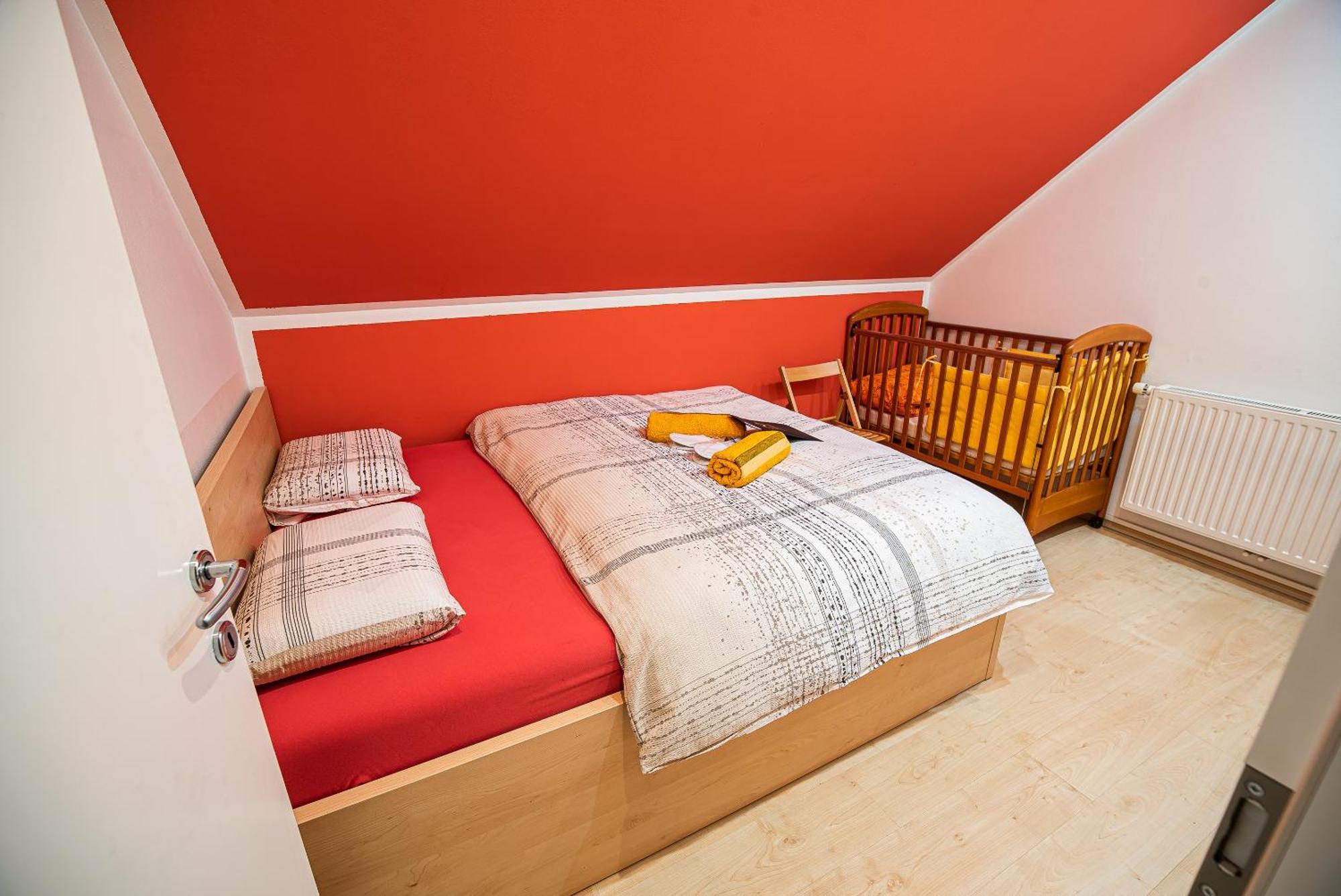 Lux Living Apartments Budic Near Terme Catez Brežice Værelse billede