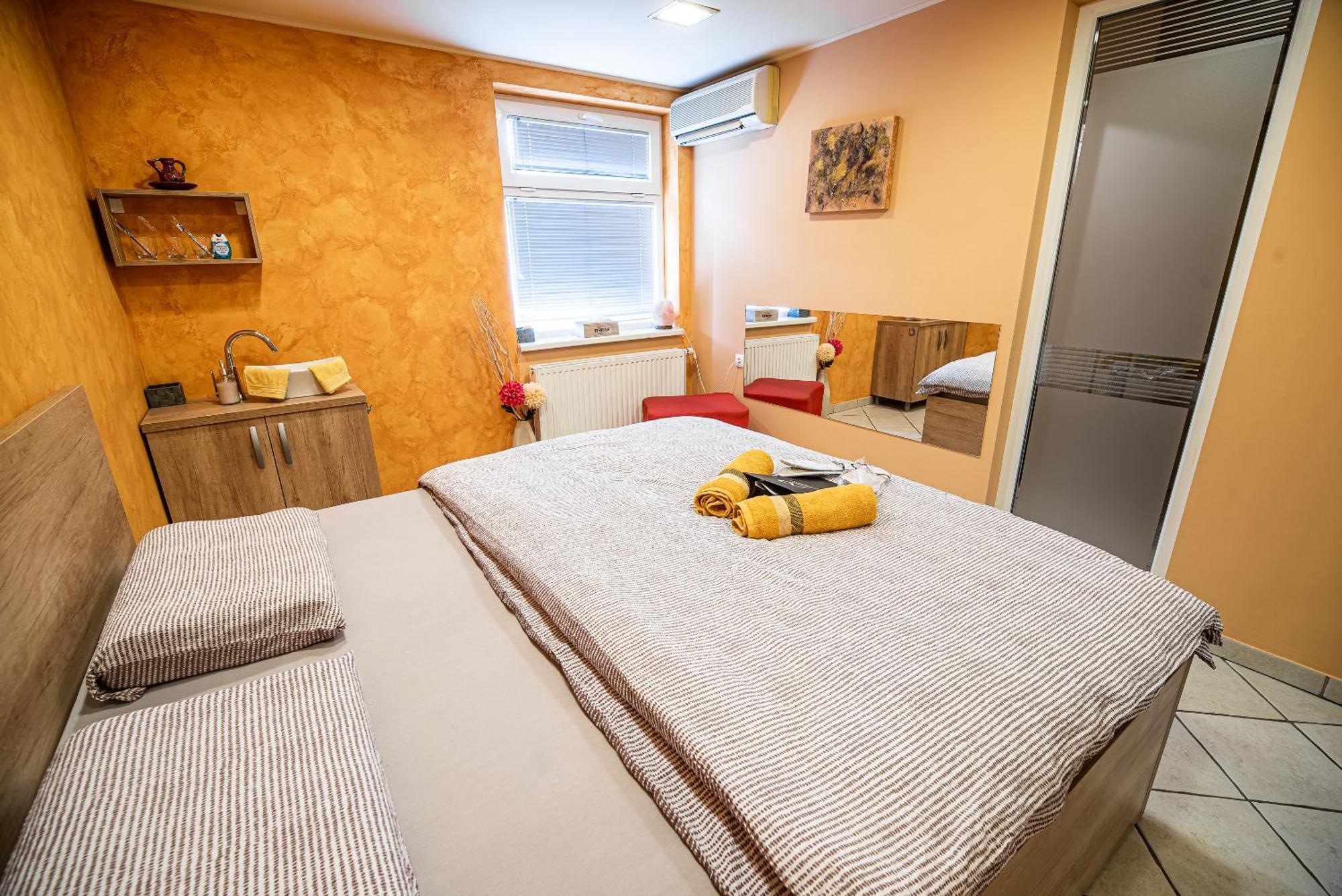 Lux Living Apartments Budic Near Terme Catez Brežice Værelse billede