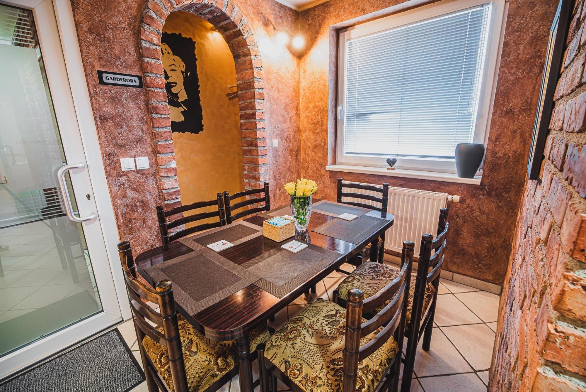 Lux Living Apartments Budic Near Terme Catez Brežice Værelse billede